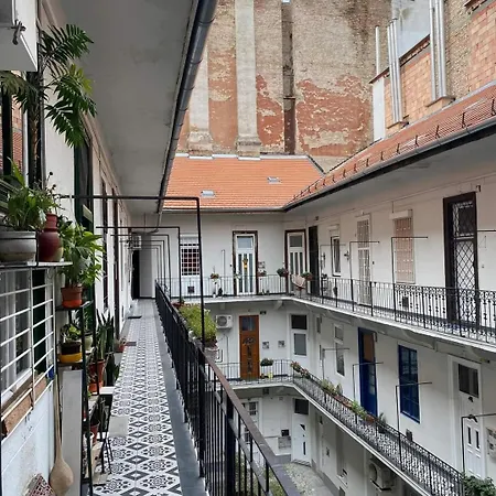 Cosy With Airconditioner Apartamento Budapest