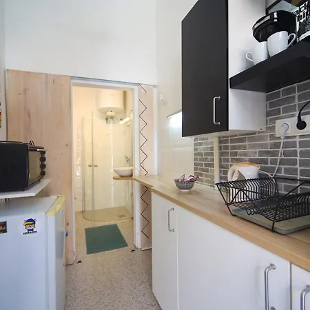Apartmán Cosy With Airconditioner *