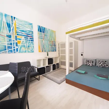Cosy With Airconditioner Appartement Boedapest