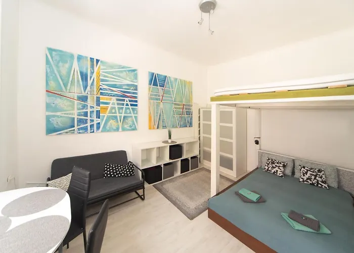 Apartament Cosy With Airconditioner